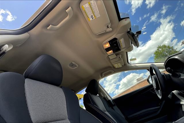 Used 2023 Subaru Crosstrek 2.0i Premium image 21