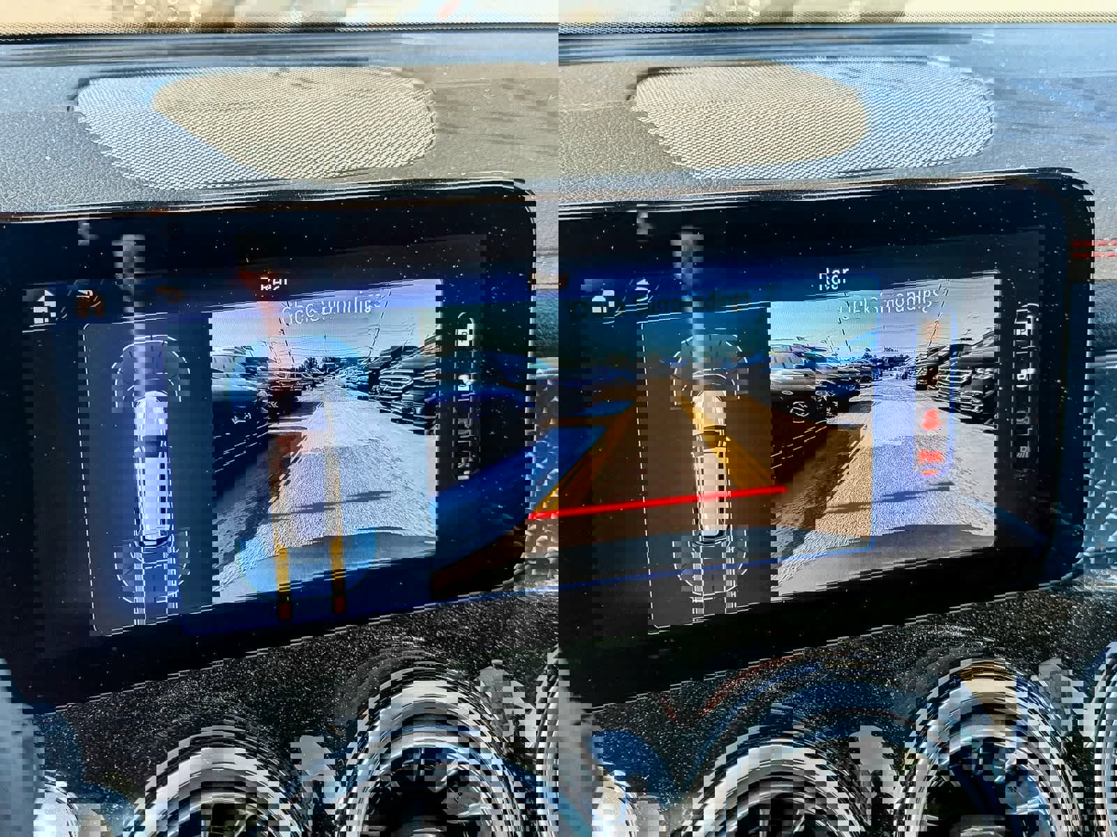 Used 2024 Mercedes-Benz EQB 350 4MATIC SUV image 27