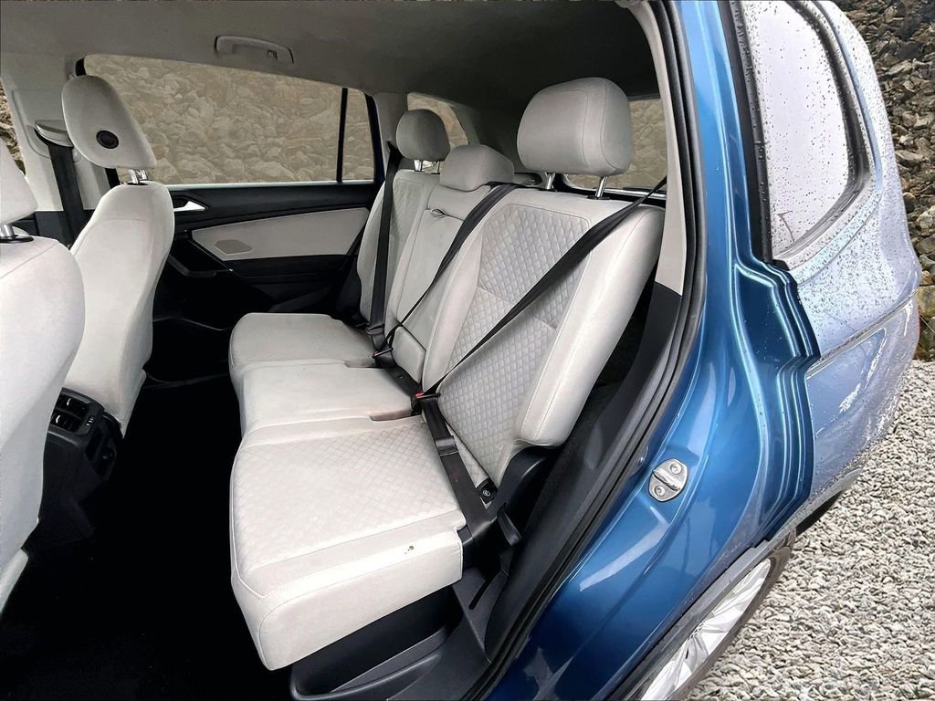 Used 2020 Volkswagen Tiguan S image 22