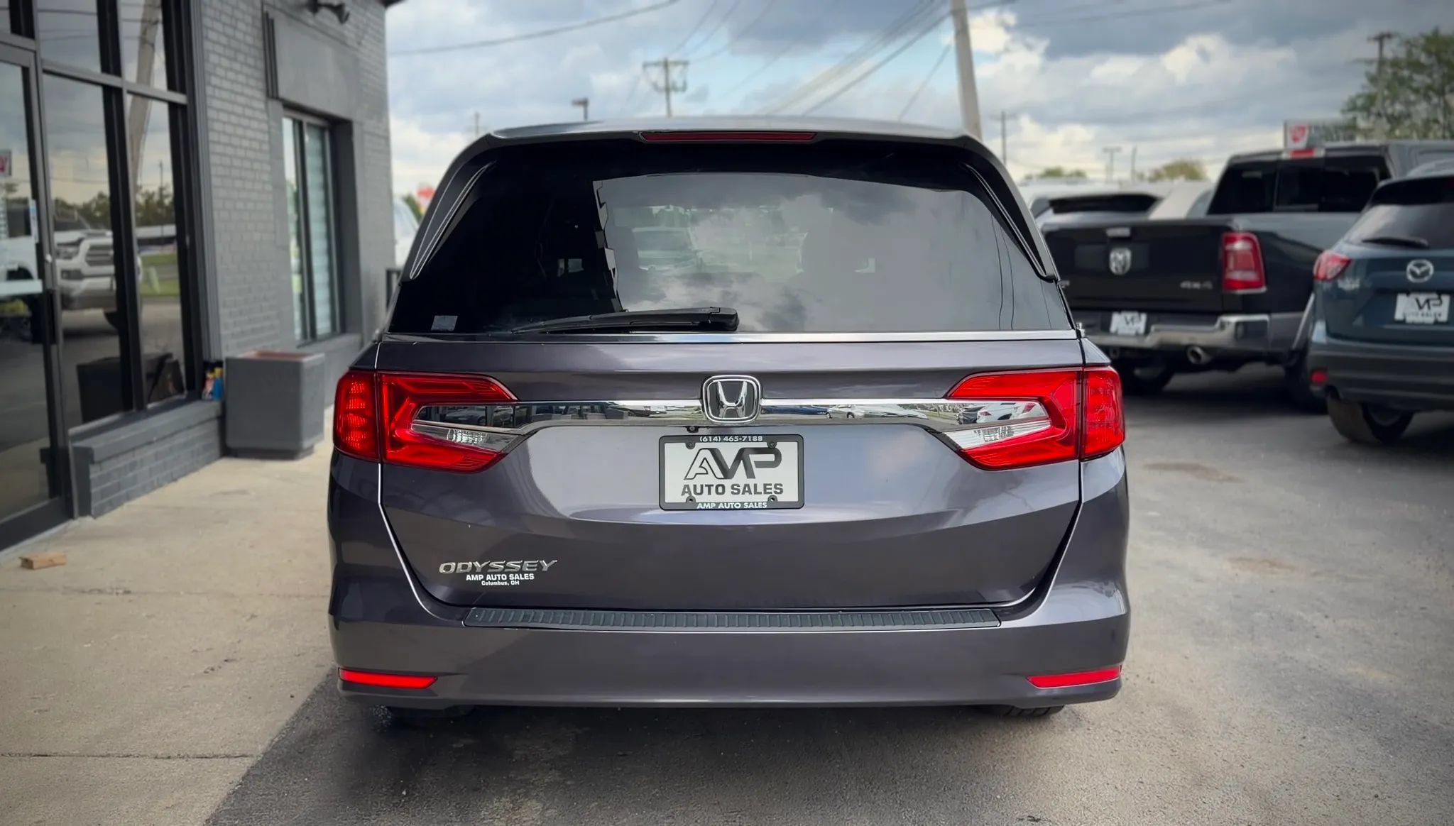 Used 2018 Honda Odyssey LX image 3