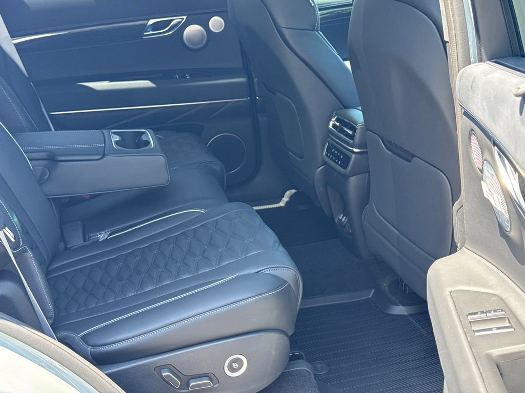 New 2027 Genesis GV80 3.5T e-SC AWD/4WD image 17