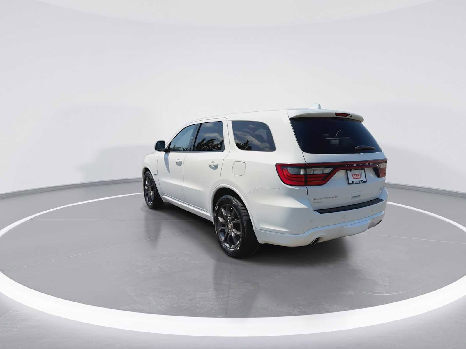 Used 2016 Dodge Durango R/T w/ Technology Group AWD/4WD image 6