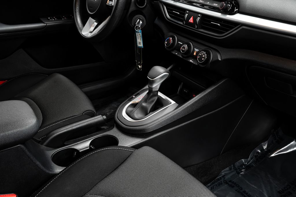Used 2024 Kia Forte LXS image 27