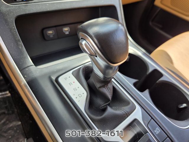 Used 2024 Kia Carnival LX FWD image 23
