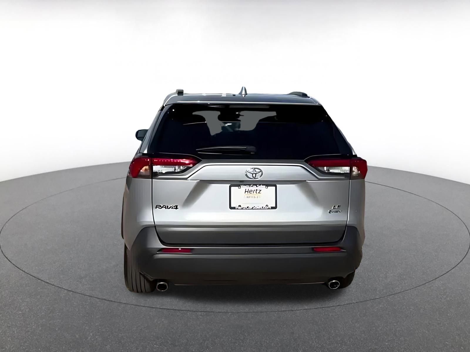 Used 2025 Toyota RAV4 LE image 11