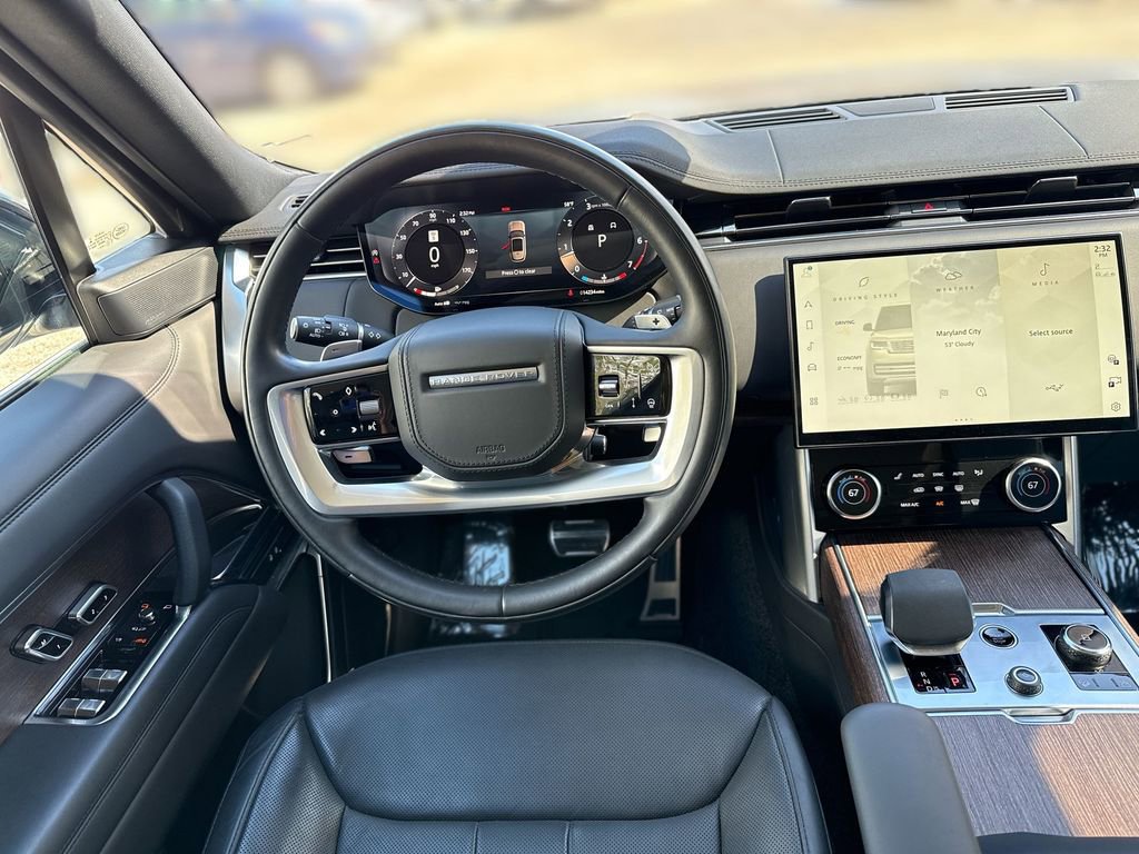 Used 2023 Land Rover Range Rover SE image 22
