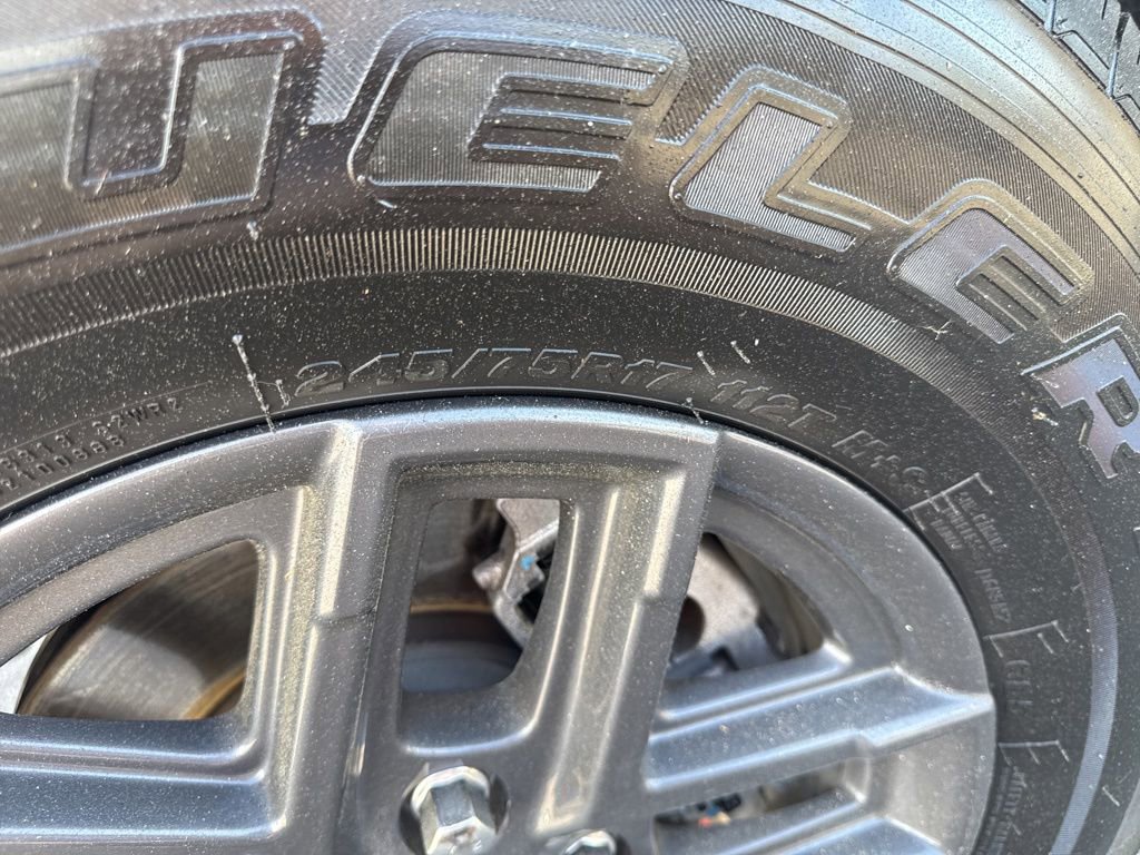 Used 2025 Jeep Gladiator Sport image 31