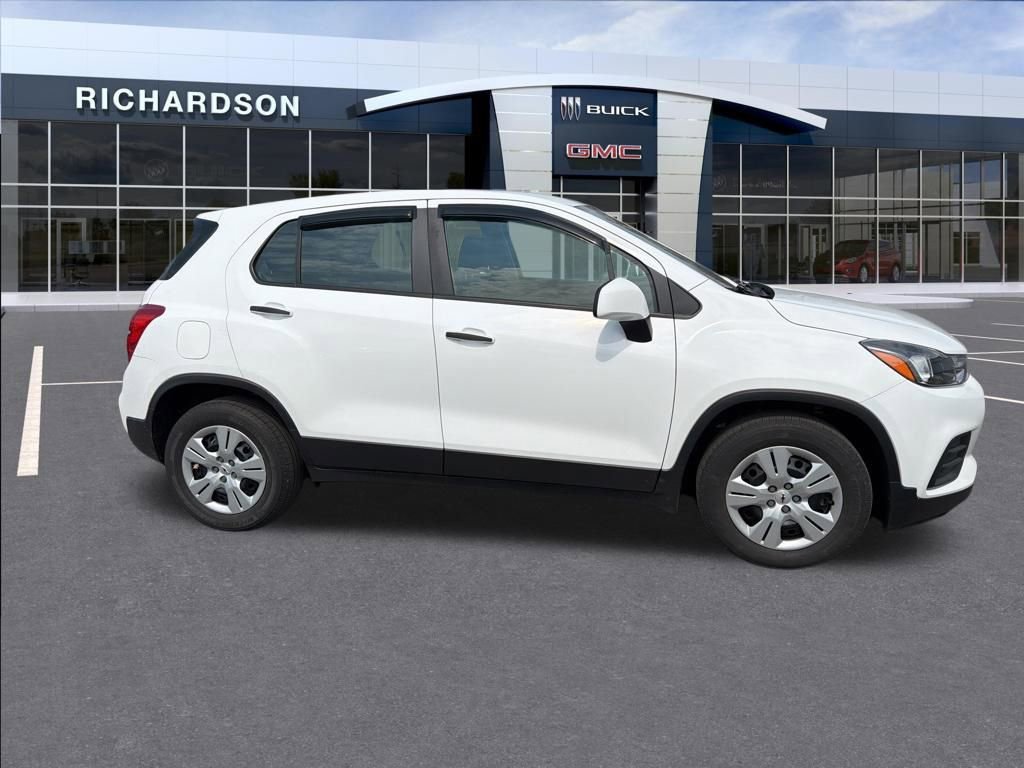 Used 2018 Chevrolet Trax LS FWD image 8