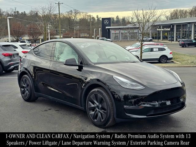 Used 2025 Tesla Model Y Long Range image 1