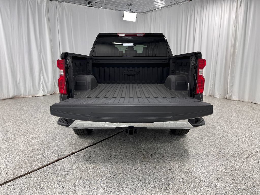 Used 2024 Chevrolet Silverado 1500 LT w/ Protection Package AWD/4WD image 24