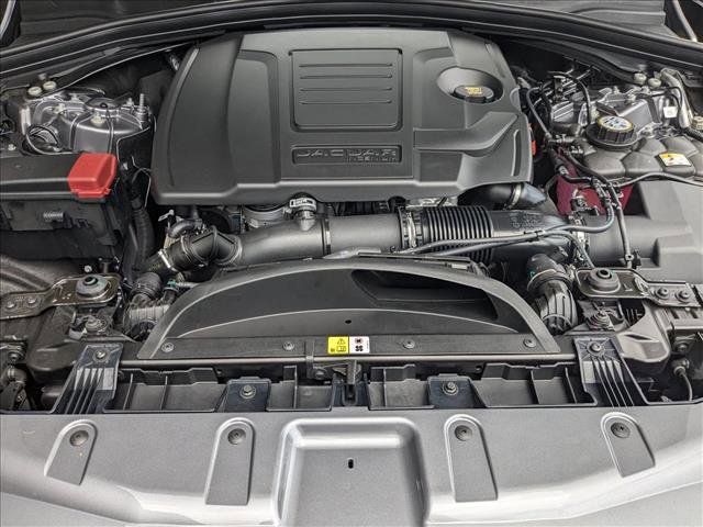 Certified 2025 Jaguar F-PACE R-Dynamic S image 16