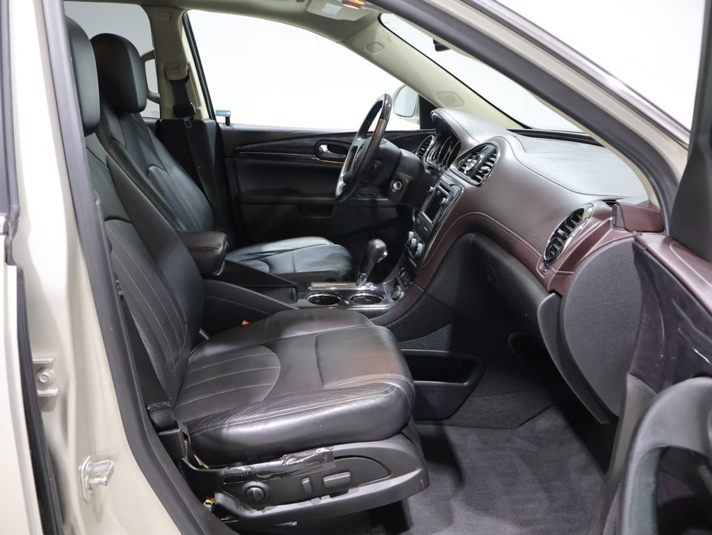 Used 2016 Buick Enclave Leather AWD/4WD image 24