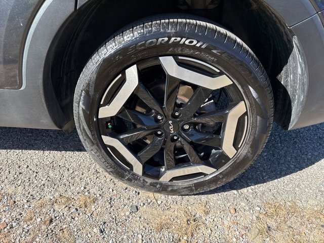 Used 2024 Kia Telluride S w/ S Sunroof Package image 10