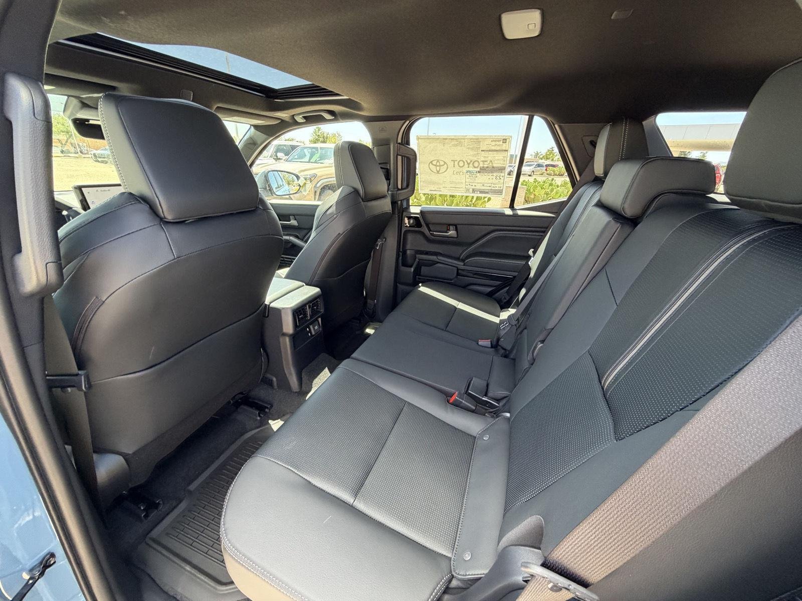 New 2026 Toyota 4Runner Limited AWD/4WD image 15