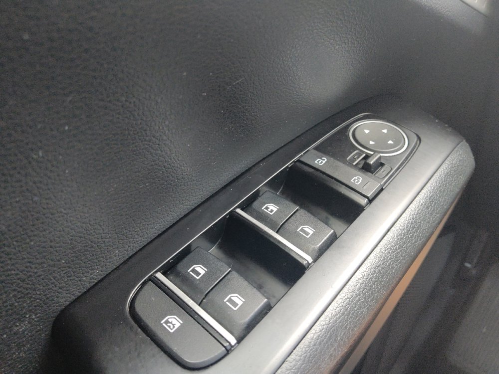 Used 2023 Kia Soul LX w/ LX Technology Package FWD image 27