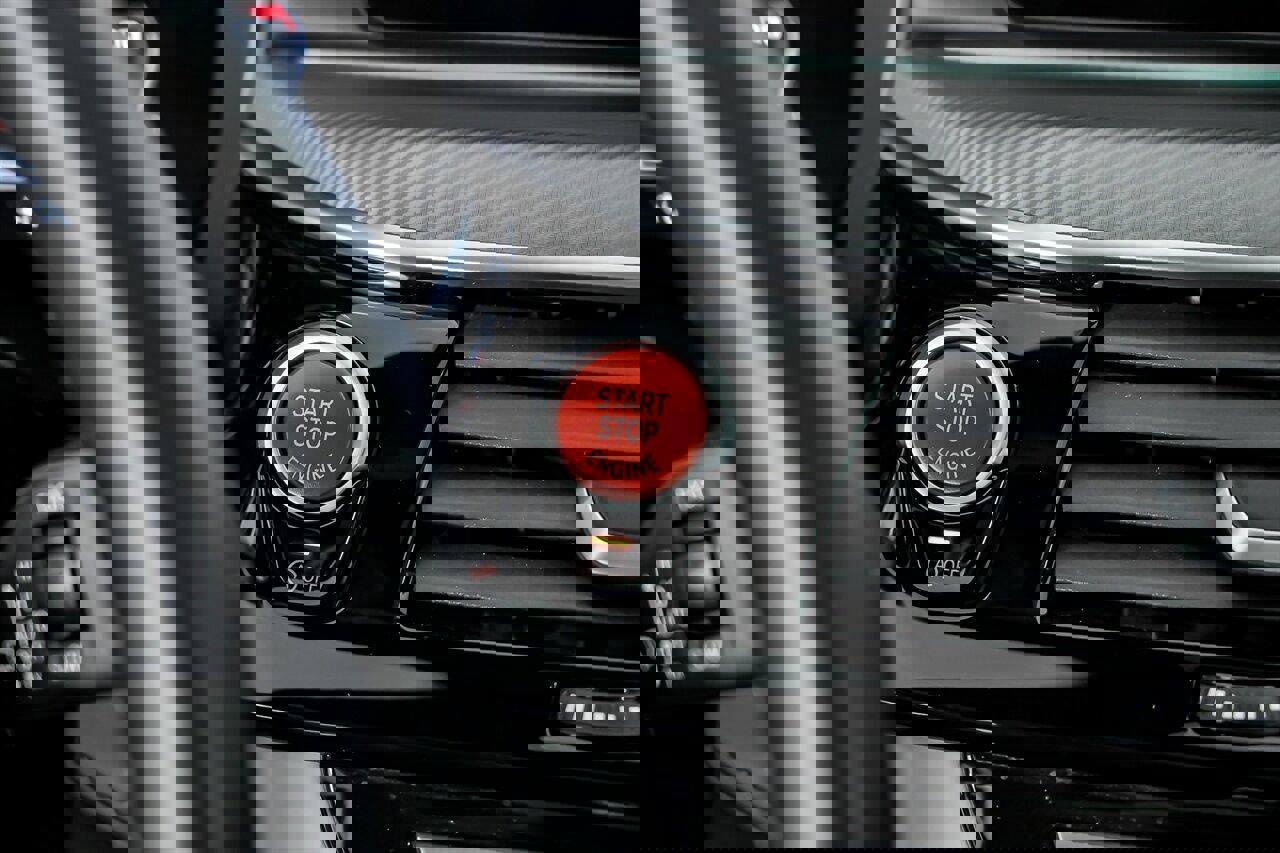 Used 2021 BMW M5 w/ Competition Package image 32