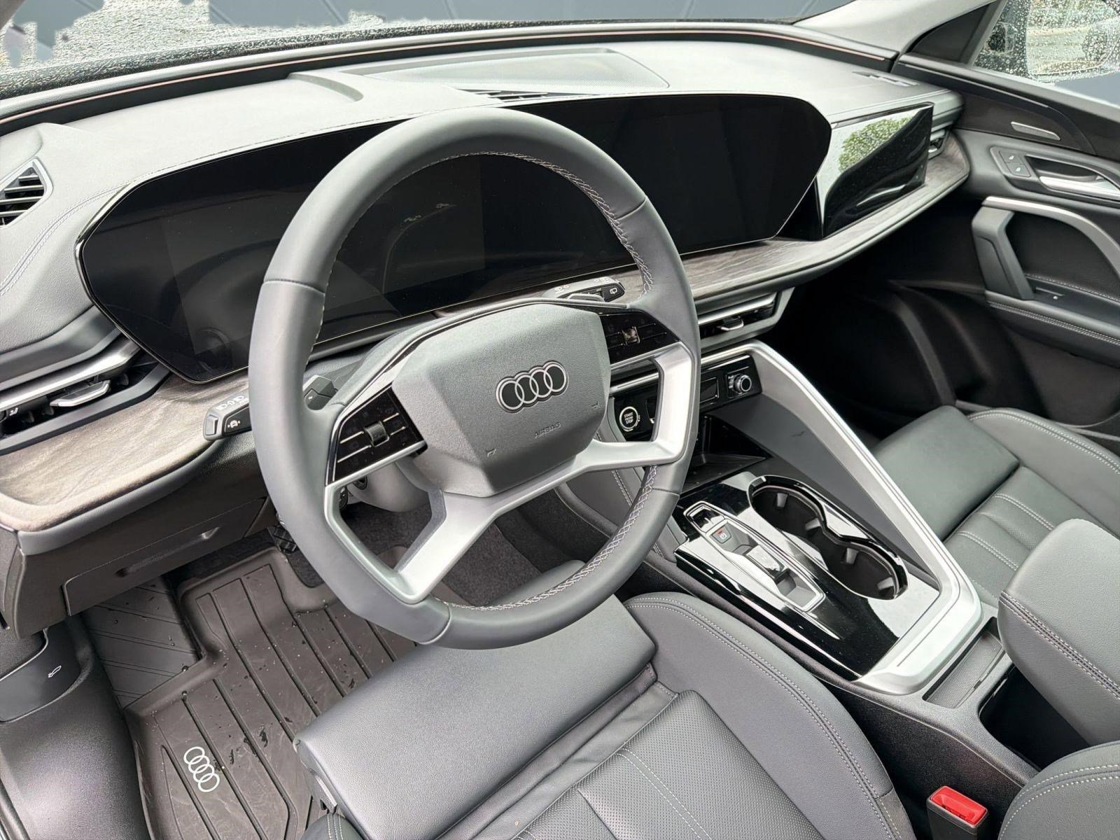 New 2026 Audi Q5 Premium AWD/4WD image 4
