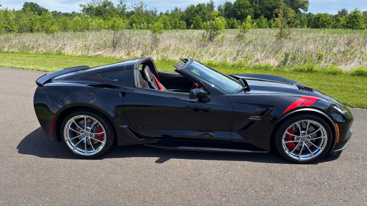 Used 2019 Chevrolet Corvette Grand Sport RWD image 8