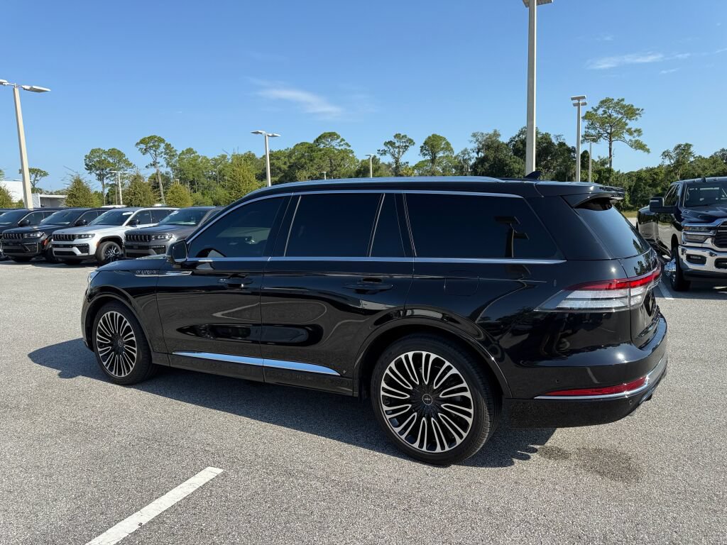 Used 2024 Lincoln Aviator Black Label w/ Dynamic Handling Package AWD/4WD image 5