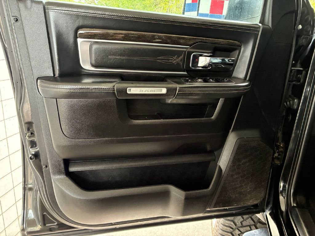 Used 2018 RAM 2500 Limited image 9