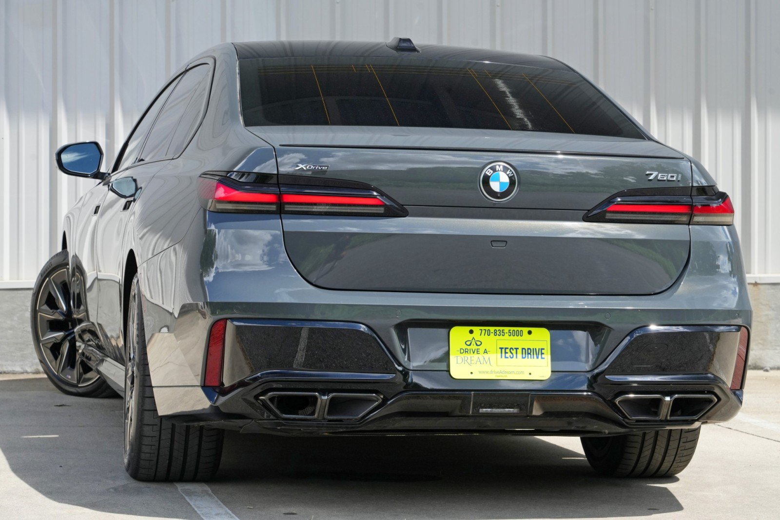 Used 2023 BMW 760i xDrive w/ Executive Package AWD/4WD image 6
