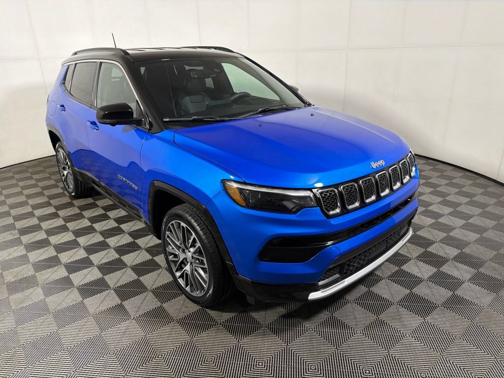 Used 2023 Jeep Compass Limited w/ Elite Group