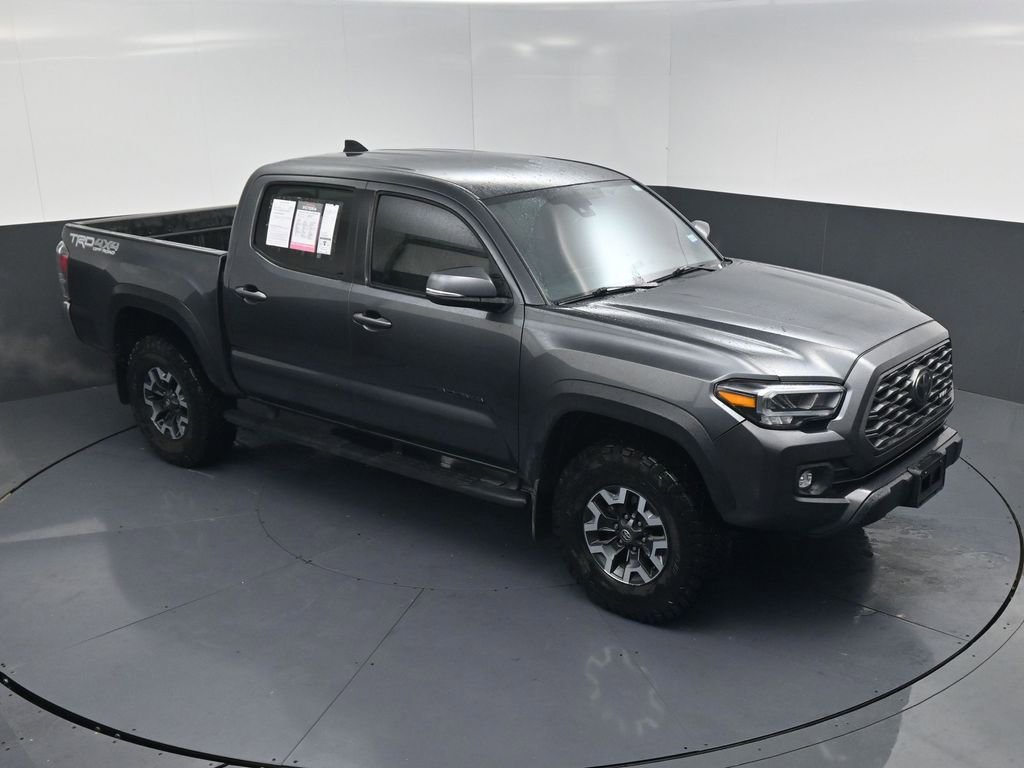 Used 2022 Toyota Tacoma TRD Off-Road image 11