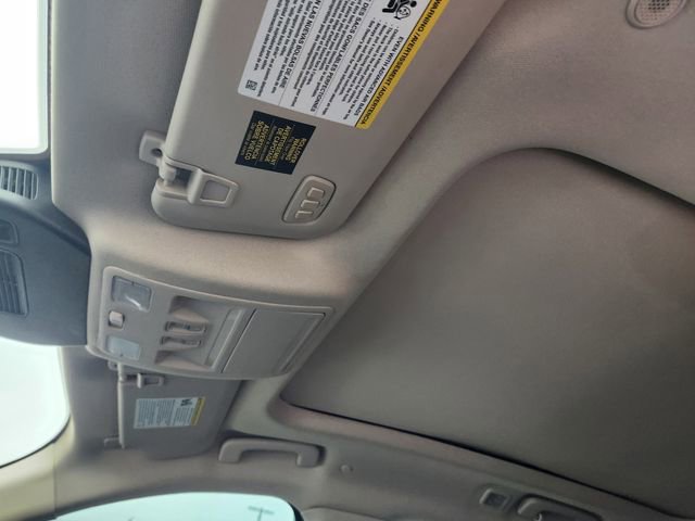 Used 2020 Ford Escape Titanium w/ Titanium Premium Package 2.0 FWD image 26