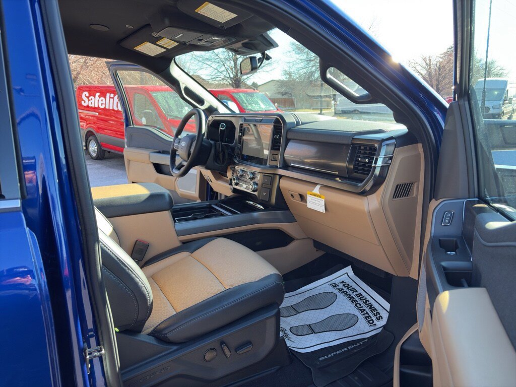 New 2026 Ford F350 Lariat w/ Lariat Ultimate Package image 40