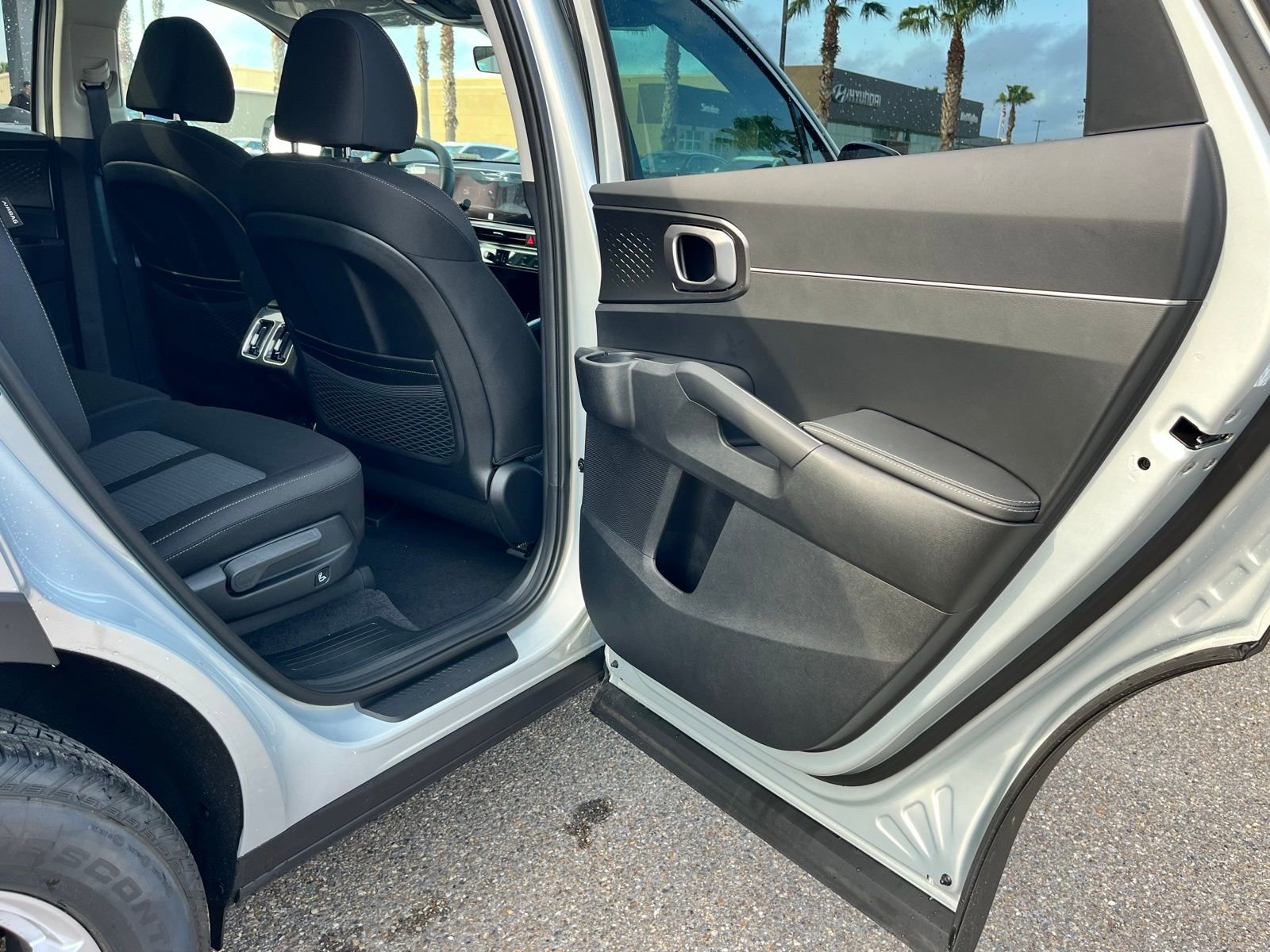 New 2026 Kia Sorento LX FWD image 19