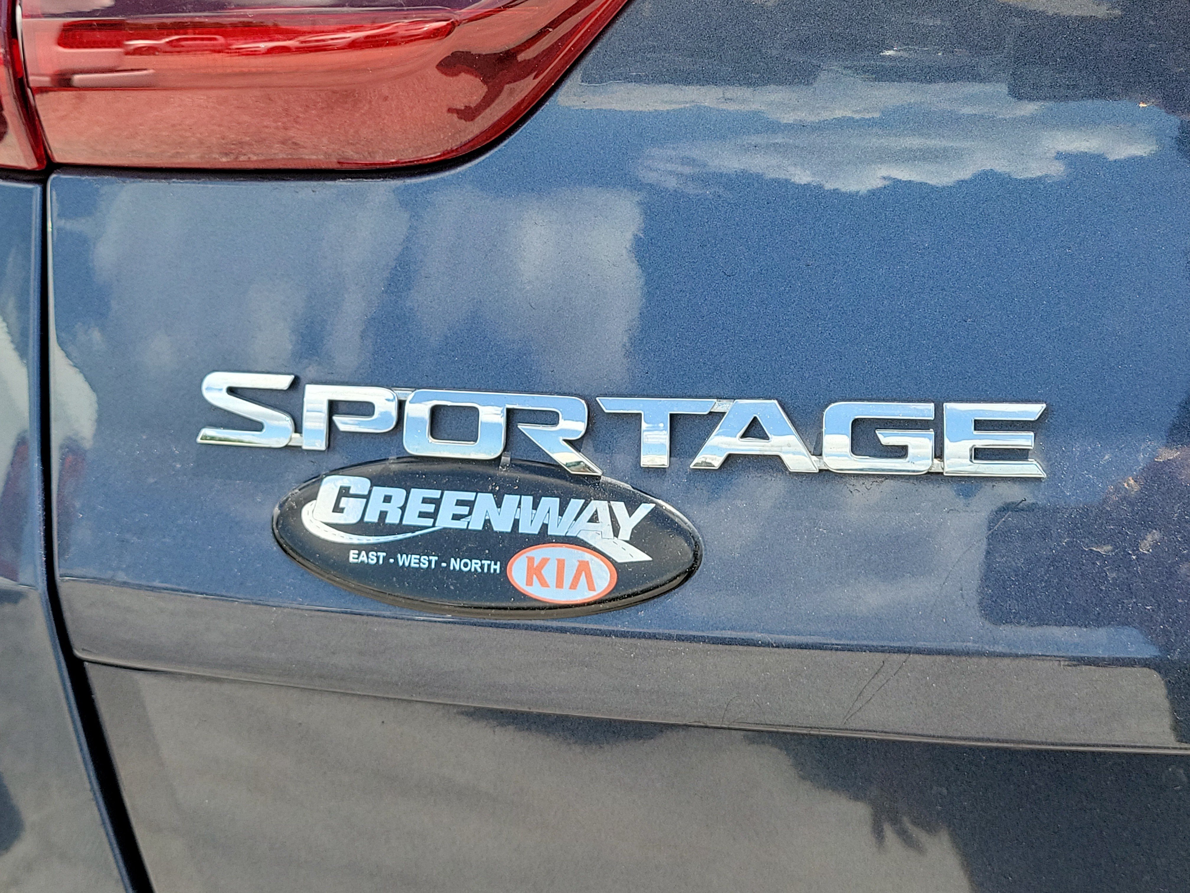 Used 2020 Kia Sportage S FWD image 10