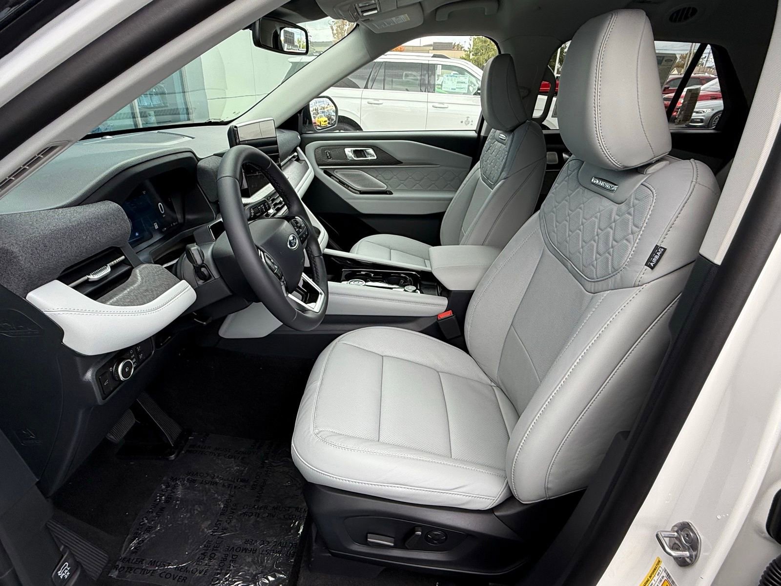 New 2026 Ford Explorer Platinum w/ LUX Leather Package image 15