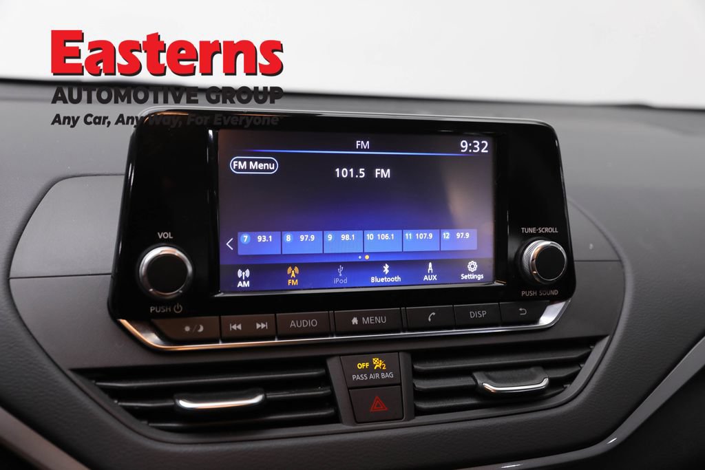 Used 2023 Nissan Altima 2.5 S FWD image 18