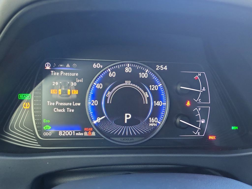 Used 2020 Lexus UX 250h w/ Premium Package AWD/4WD image 24