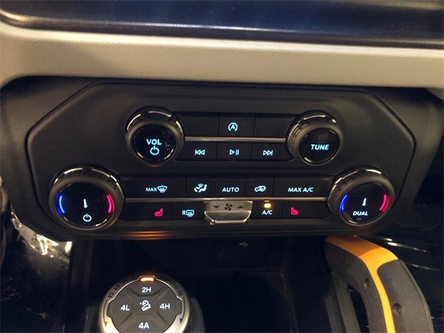 Used 2022 Ford Bronco Badlands image 21