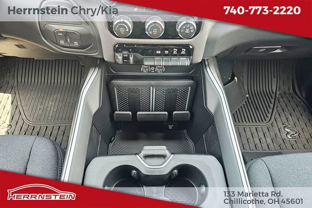 New 2026 RAM 2500 Big Horn AWD/4WD image 12