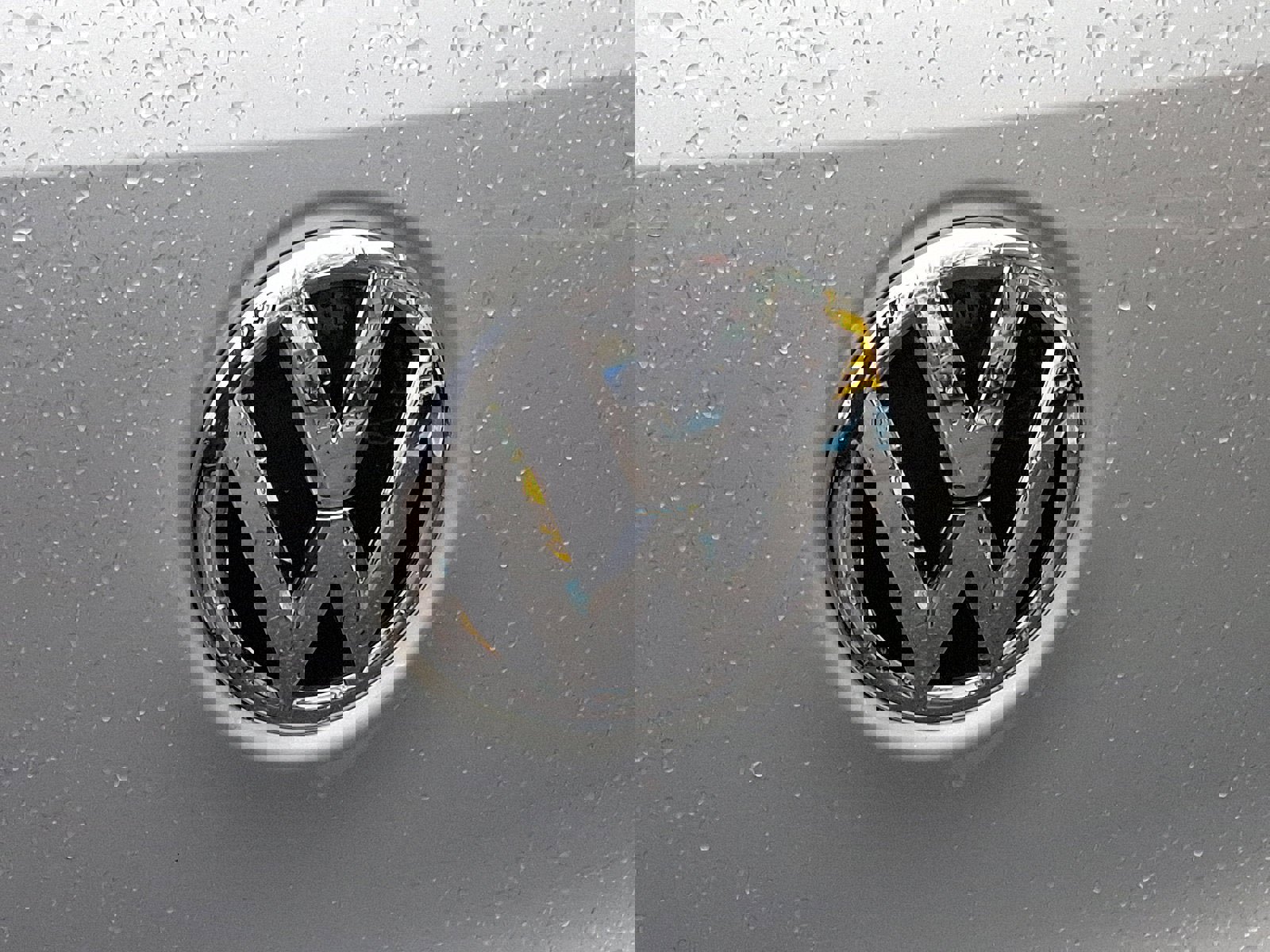 Used 2013 Volkswagen Tiguan S image 27