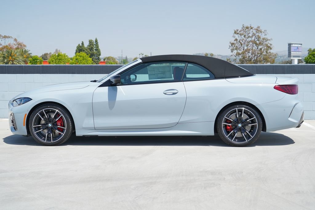 New 2026 BMW M440i Convertible w/ Premium Package image 5