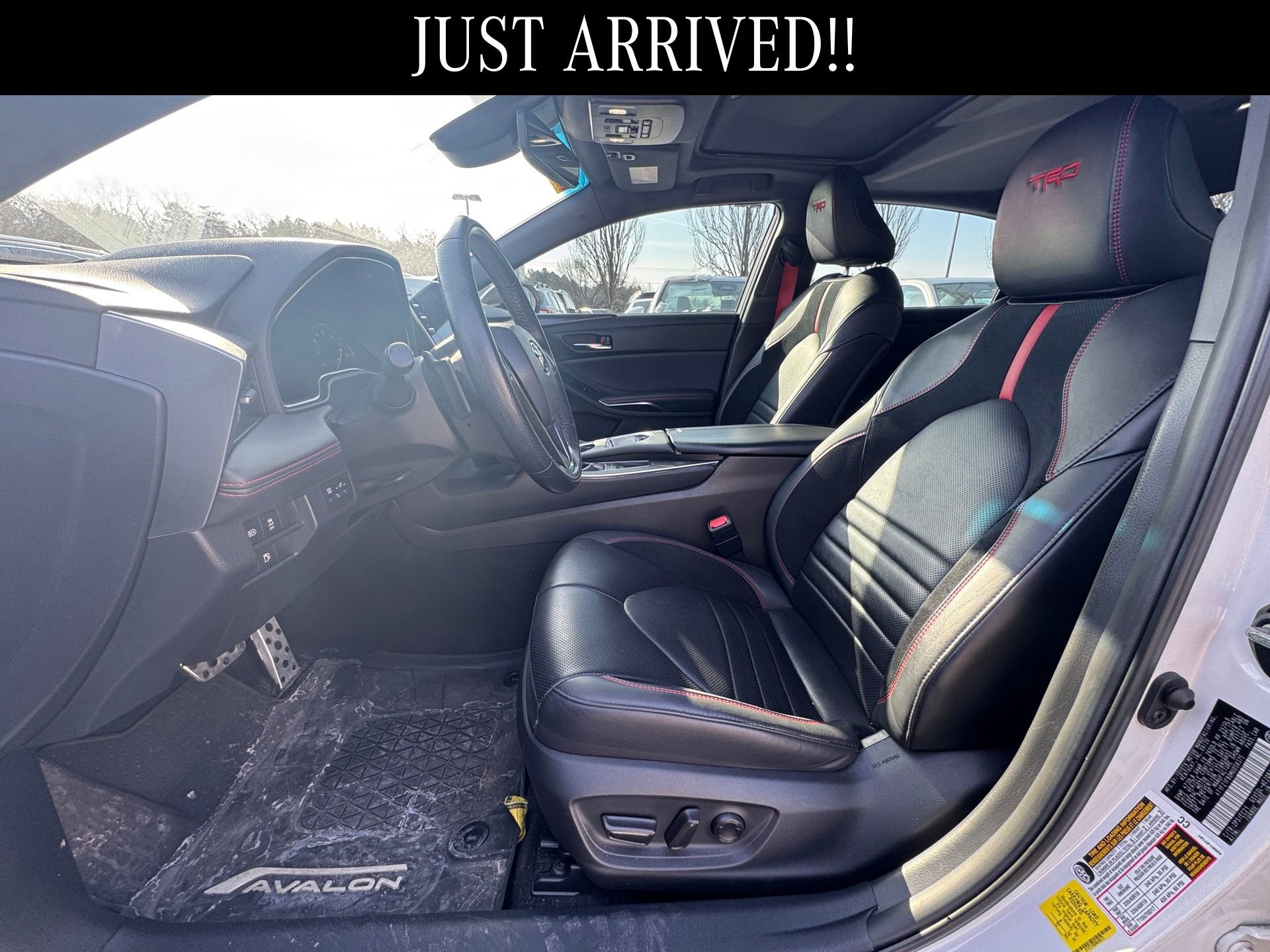 Used 2021 Toyota Avalon TRD image 7