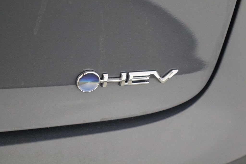 Used 2025 Toyota Prius XLE image 45