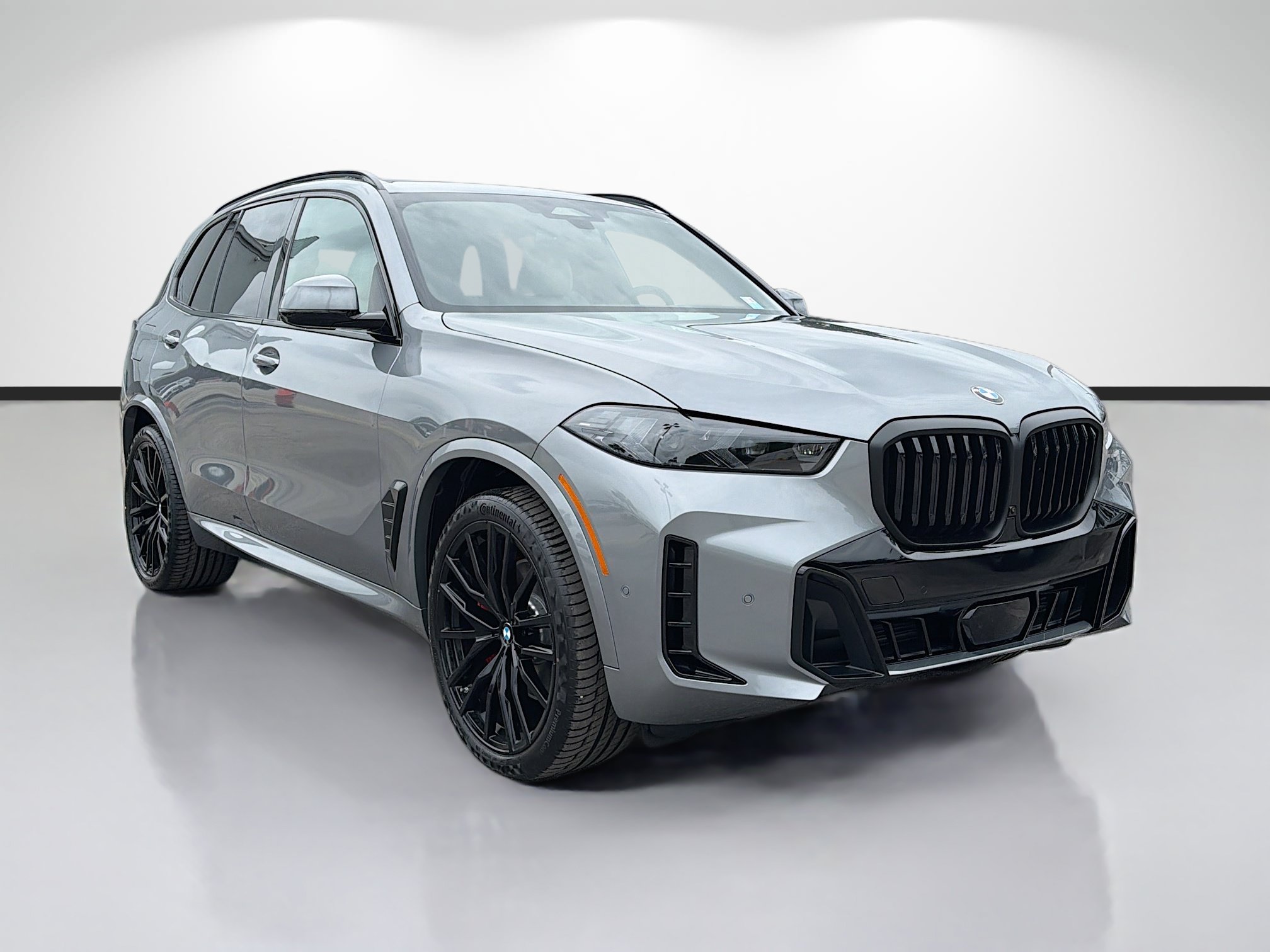 New 2026 BMW X5 xDrive40i w/ M Sport Package