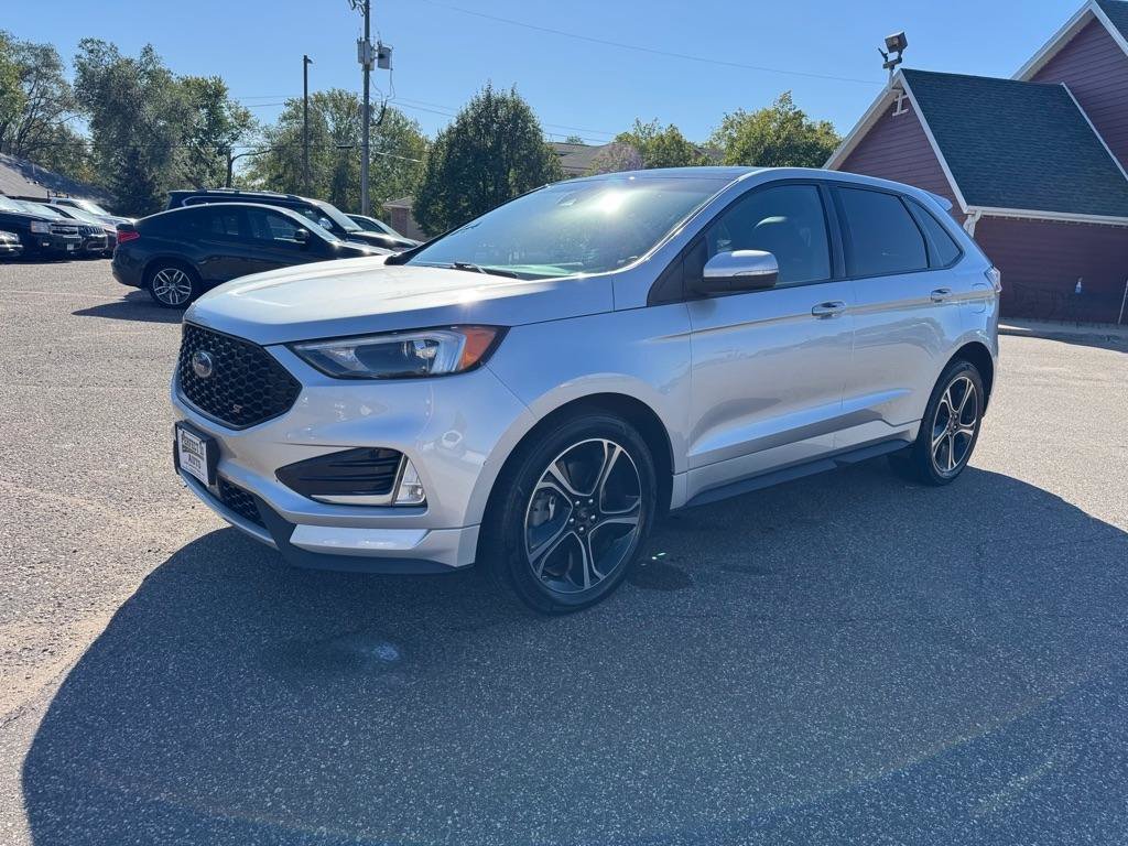 Used 2019 Ford Edge ST w/ Convenience Package AWD/4WD image 10