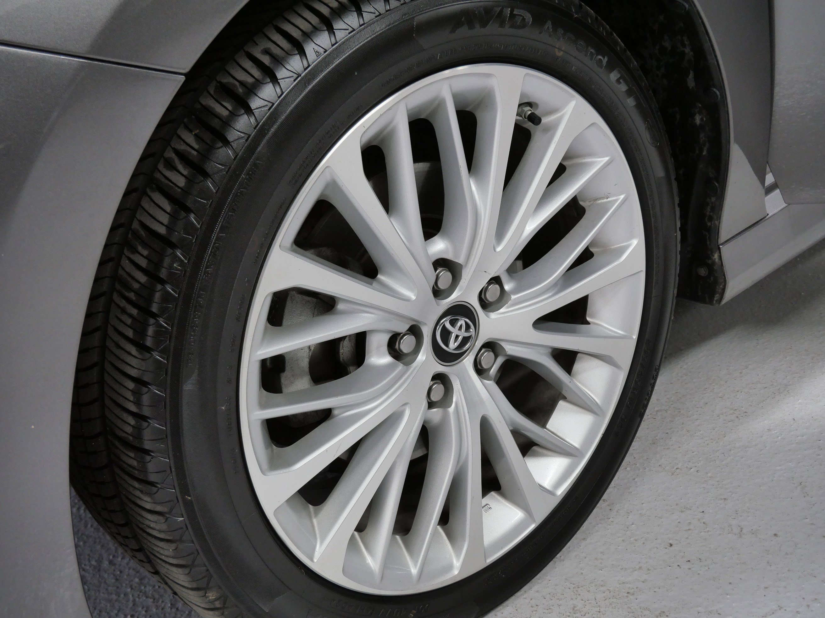 Certified 2018 Toyota Camry XLE image 16