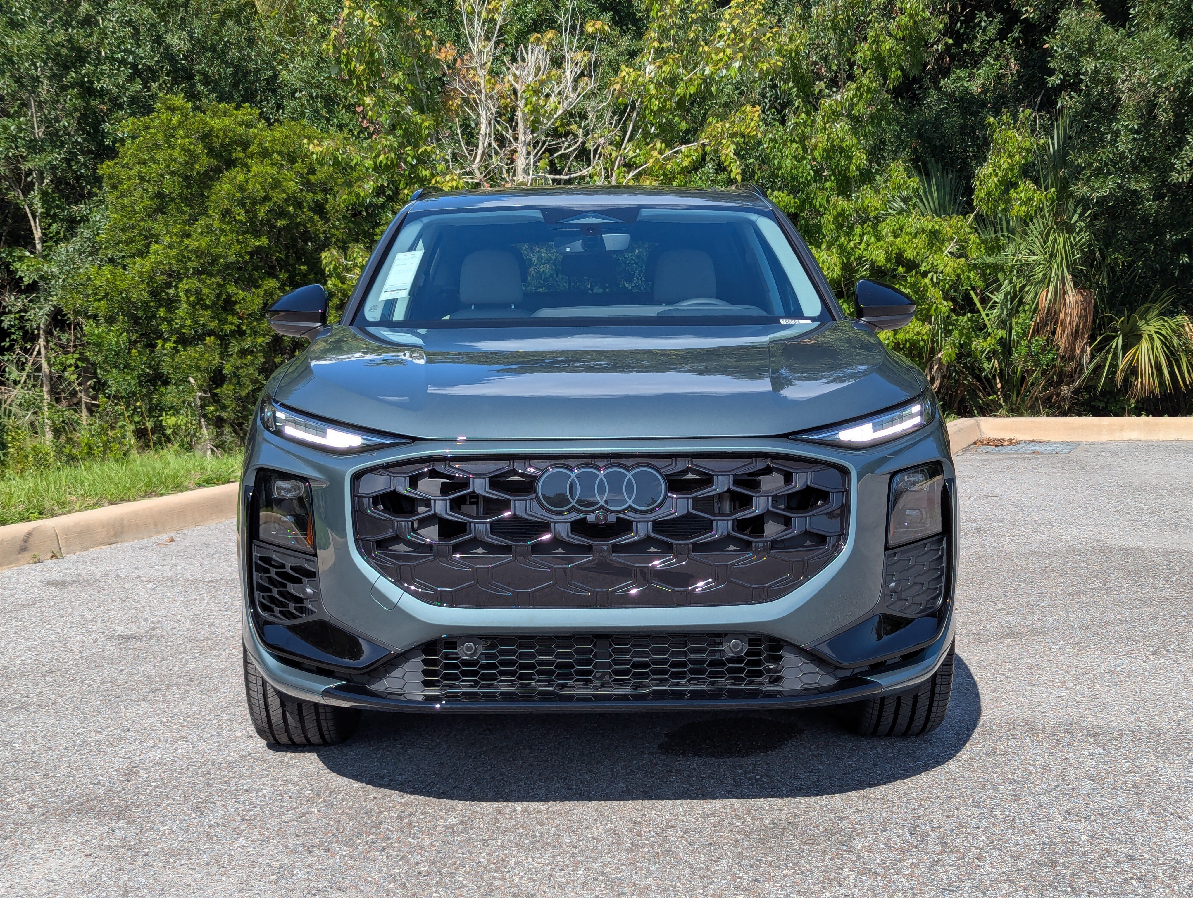 New 2026 Audi Q3 quattro 2.0T AWD/4WD image 2