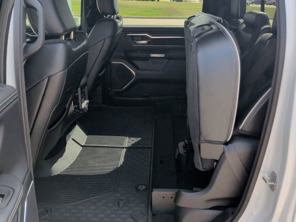 Used 2025 RAM 1500 Laramie w/ Laramie Southwest Edition image 45