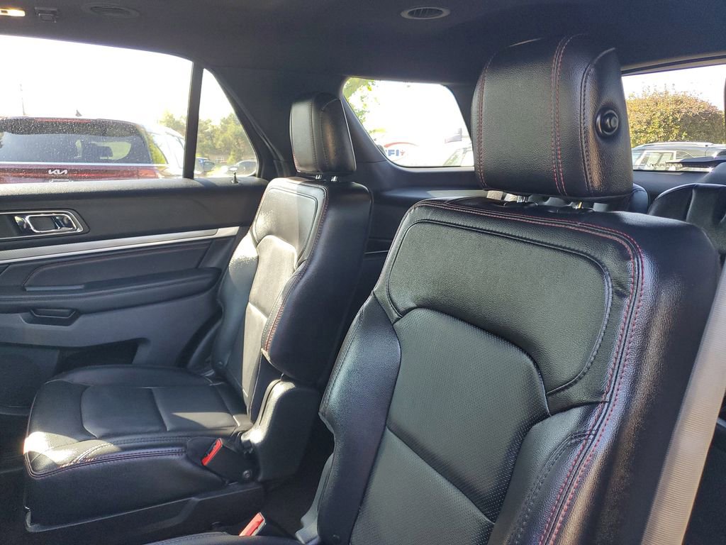 Used 2019 Ford Explorer Sport w/ Equipment Group 401A AWD/4WD image 27