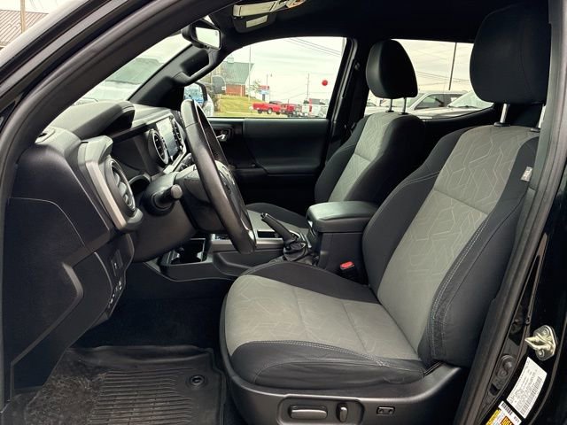 Used 2020 Toyota Tacoma TRD Sport image 18