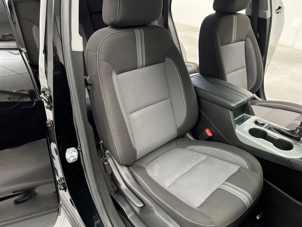 Used 2025 Chevrolet Blazer LT image 22
