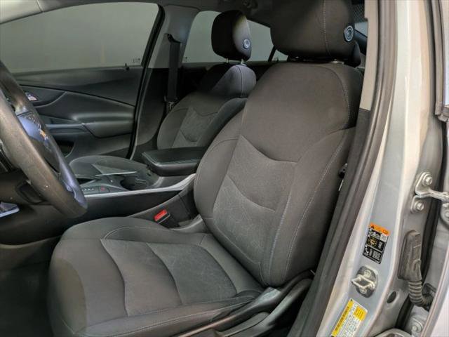 Used 2018 Chevrolet Volt LT image 9