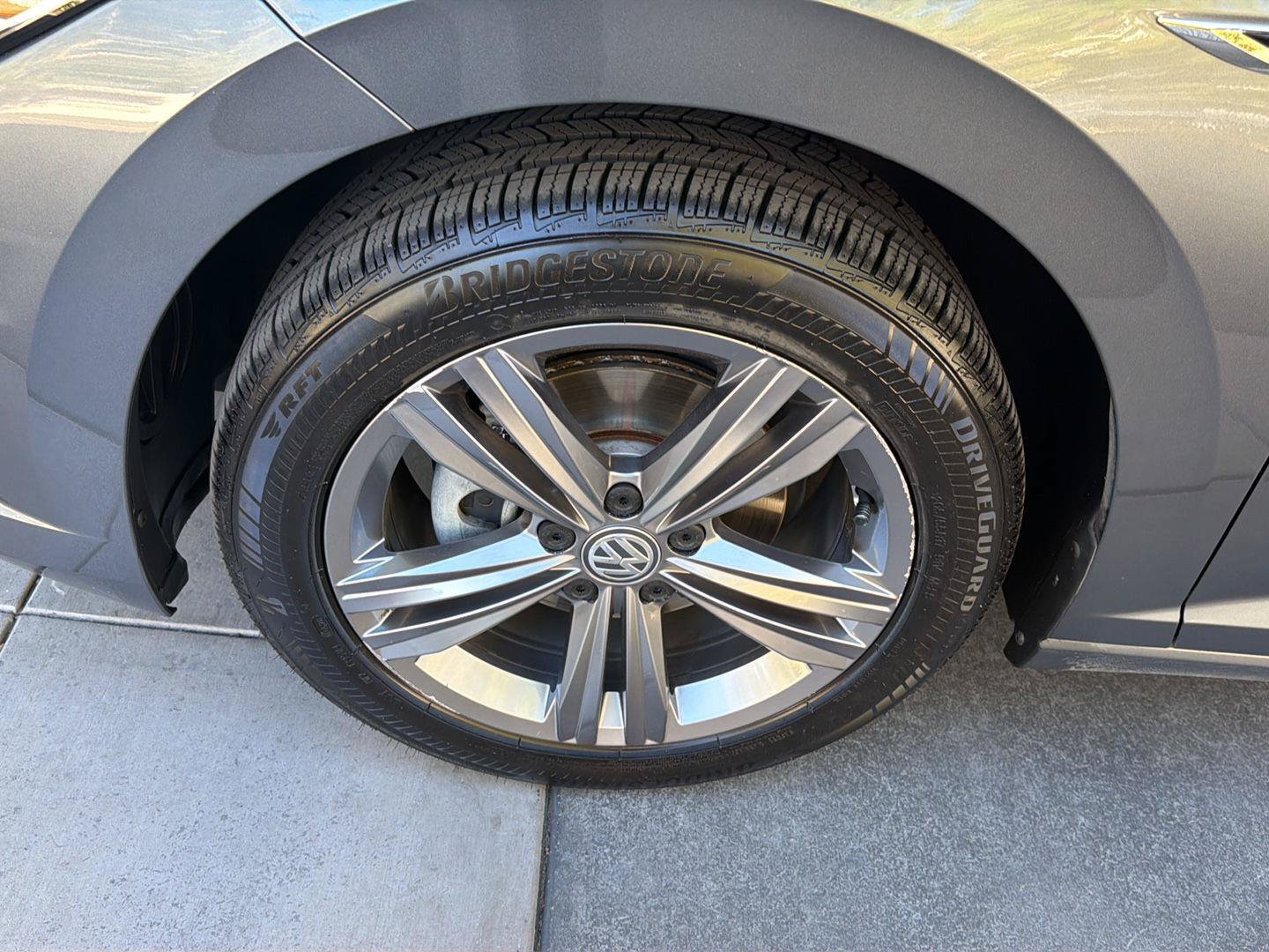 Used 2019 Volkswagen Jetta R-Line FWD image 9